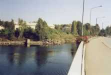 Sama v�yl� eri suuntaan.