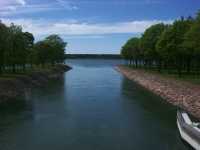 Kanava sillalta l�nteen