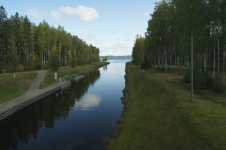 Kanalen mot �st.