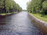 Varistaipaleen kanavalinjaa yl�virtaan kohti Taivallahden kanavaa.
