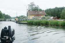 Vi l�mnar Br�dtom p� v�stlig kurs.