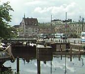 The lock and dam with Drottningtorget at right