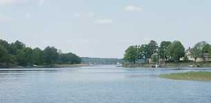 Vy mot v�ster med Beatelund till h�ger i bilden