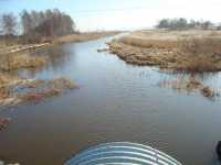 Kanalen �sterut fr�n v�gbron.