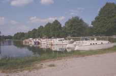 Alte Fahrt L�dinghausen. H�r finns Kranenkamps idylliska sm�b�tshamn.